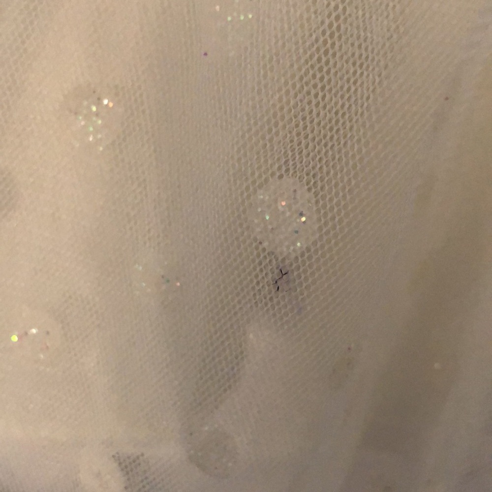 🐇🐣Easter Dress Little girls foil gold dress with tulle bottom - Picture 5 of 11